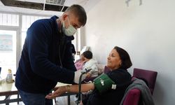 Çukurova’da Emeklilere Büyük Hizmet! Sağlık Taramaları Yoğun İlgi Görüyor