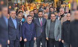 AK Parti Seyhan Teşkilatı Aile İftarında Buluştu
