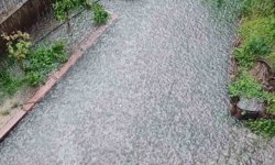 Adana’da Semt Pazarları Göle Döndü! Vatandaşlar ve Esnaf Zor Durumda