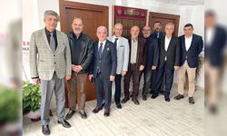 Adana’da Yerel Basın Alarm Verdi: Gazete Sahipleri Bir Araya Geldi