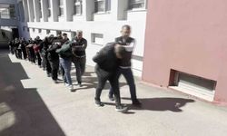 Adana’da Şafak Operasyonu! 11 Torbacı Tutuklandı