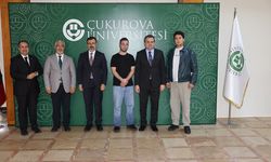 Çukurova Üniversitesi’nde Bayram Coşkusu: Tüm Personel Bir Araya Geldi!