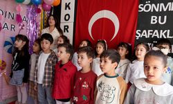 Çukurova’da Miniklerden İstiklal Marşı’na Duygulandıran Anma