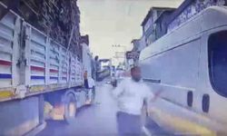 Trafikte Dehşet! Tırdan İnen Şahıs Bıçakla Saldırdı