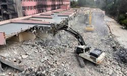 Adana’da Tarihi Hastane İçin Karar Verildi! İş Makineleri Sahaya Girdi