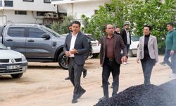 Kozan’da Asfalt Seferberliği: Sokaklar Baştan Sona Yenileniyor