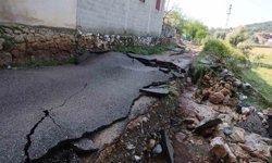 Kozan’da Felaketin Boyutu Havadan Ortaya Çıktı: Yollar Yok Oldu