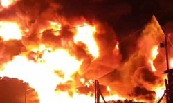 Gece Yarısı Korkutan Yangın! Kozan’da Alevler Her Şeyi Sardı