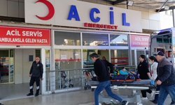 İşçi Servisi Devrildi! 15 Kişi Yaralandı