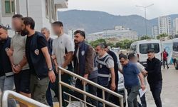 Kozan’da Kanlı Gece! 25 Yaşındaki Genç Hayatını Kaybetti