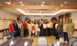 Memur-Sen Adana’da Bayram Buluşması! Birlik Mesajları Dikkat Çekti