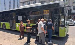 Adana’da Toplu Taşımada Klima Krizi! Vatandaşlar İsyan Etti