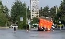 Adana'da Su Borusu Patladı!