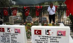 Şehit İkizlerin Babası Mezar Başında Gözyaşlarına Boğuldu!