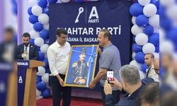 Yavuz Ağıralioğlu'ndan Adana'da Dikkat Çeken Çıkış!