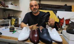 Adana’da Zamana Direnen Ayakkabı!