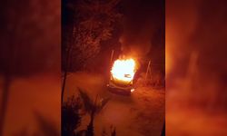 Önce Aracını; Sonra Villasını Yakıp Öldü!
