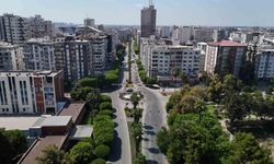 Adana'da Sıcak Alarmı! Kentin En Kalabalık Noktaları Bomboş Kaldı