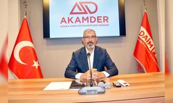 AKAMDER Başkanı Sayım Azmaz’dan Çağrı: Petroldeki Artış Hem Vatandaşı Hem Kamu Yatırımlarını Zorluyor