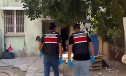 Adana’da Bir Eve Operasyon: 1 Ton 670 Litre Kaçak Alkol Bulundu