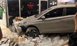 Biri Yetmedi, İkincisi De Aynı Mağazaya Girdi!