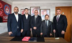 Hakan Yıldırım Ve Bilal Uludağ’dan Türkav Adana’ya Hayırlı Olsun Ziyareti