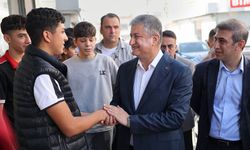 Adana Valisi Mustafa Yavuz’dan Levent Caddesi’nde Esnaf Çıkarması