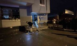 Adana’da Eve Bombalı Saldırı!