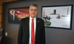 Ayhan Barut’tan 29 Ekim’de Sert Mesaj: “AKP’ye Boyun Eğmiyoruz!”