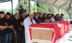 Gemideki faciada hayatını kaybeden Adanalı genç, feryatlar ve ağıtlarla son yolculuğuna uğurlandı