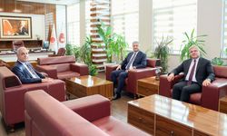 Vali Yavuz’dan Çelikkol Ve Kahveci’ye Ziyaret
