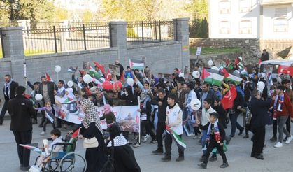 Cizre’de Gazzeli Çocuklar İçin Destek Yürüyüşü