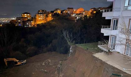 İnşaat Alanında Toprak Kayması: 1 Bina Boşaltıldı