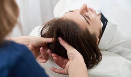 Güzelliğin Sırrı: Saç Masajı Evde Nasıl Yapılmalı?