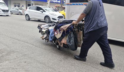 Bayram Öncesi Çarşı Canlandı, Seyyar Satıcılar Tezgâh Açtı