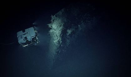 Pasifik Okyanusu'nda Gizemli Bir Taş Yapı Keşfedildi