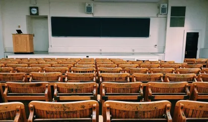 Üniversite öğrencilerinin başvurması gerek: Bu 22 kurum binlerce lira burs verecek