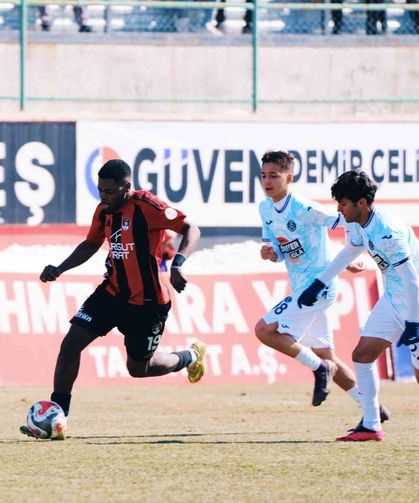 Adana Demirspor Van’dan Puan Çıkaramadı!