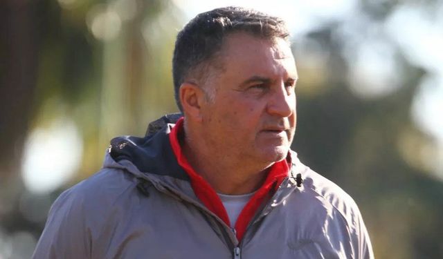 Mustafa Kaplan İle Yollar Ayrıldı!