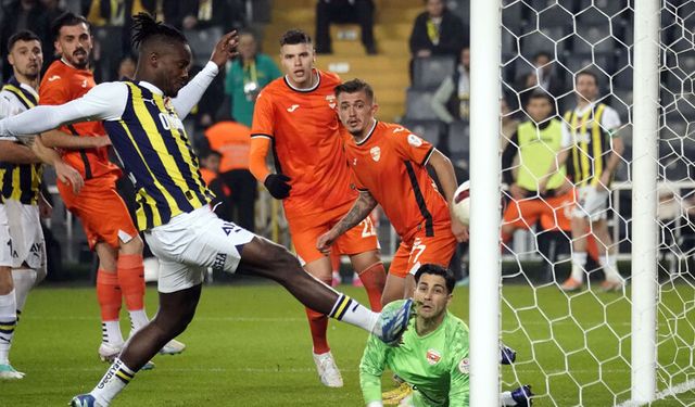Kale Çöktü!