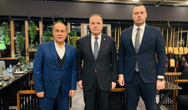 MHP'de İstifa Depremi!