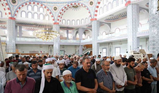 Haniye İçin Kozan’da Gıyabi Cenaze Namazı Kılındı