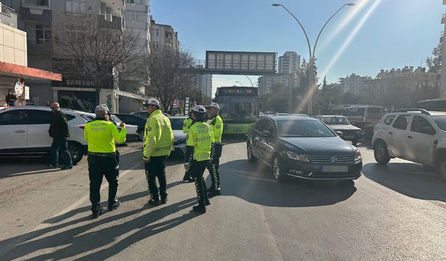 Adana'da Yaya Öncelikli Trafik Denetimi