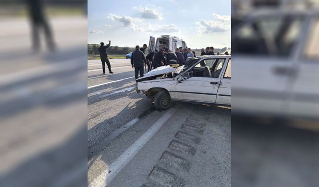 Adana-Kozan Yolunda Trafik Kazası: 1’i Ağır 3 Yaralı