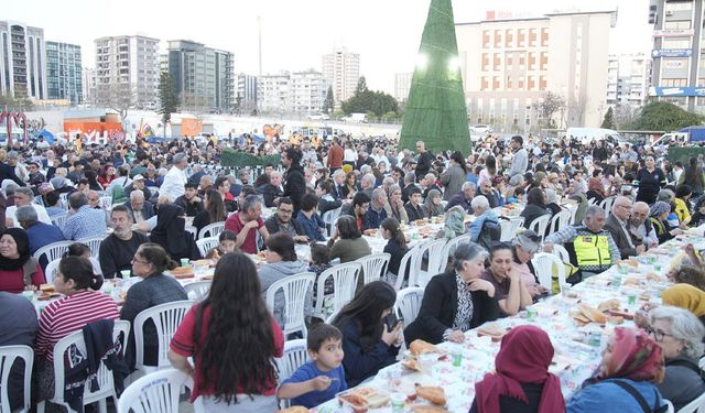 “İftar Soframıza Ortak Olan Herkese Teşekkür Ediyorum”
