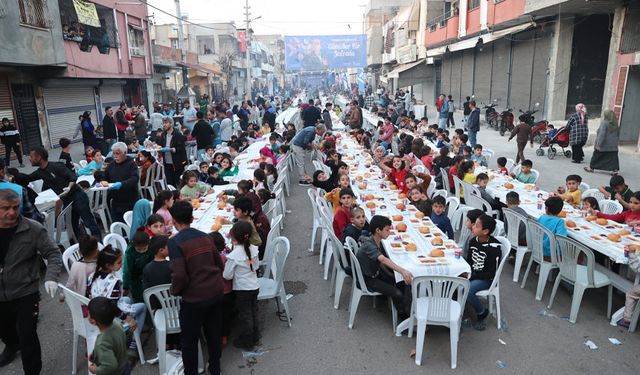 Yüreğir’de İftar Coşkusu Devam Ediyor