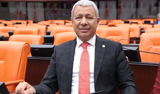 CHP’li Sümer: Bu Millet Taze Ekmek Almanın Onuruna Bile Hasret Kaldı!
