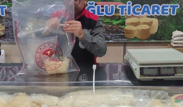 240 Kilo Mevzuata Aykırı Gıda İmha Edildi