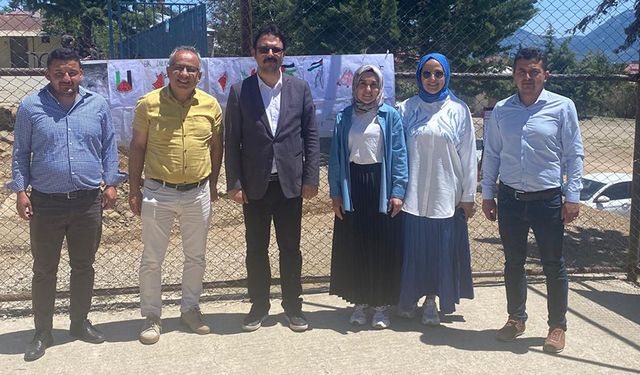Adana Aladağ’da Öğrencilerden Filistin’e Yardım Kermesi