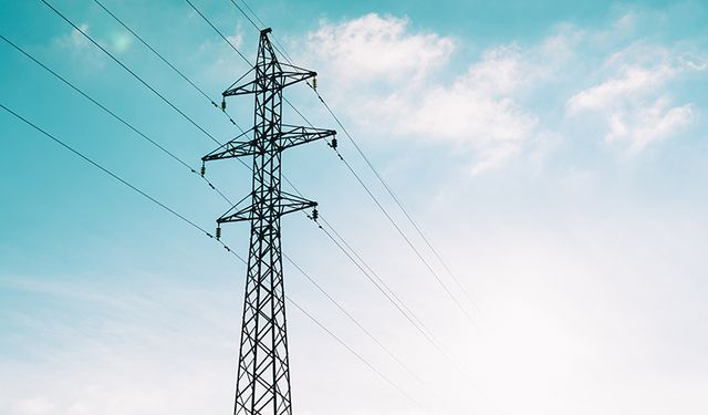 Bu İlçelerde Oturanlar Dikkat! Adana’da Saatlerce Sürecek Elektrik Kesintisi